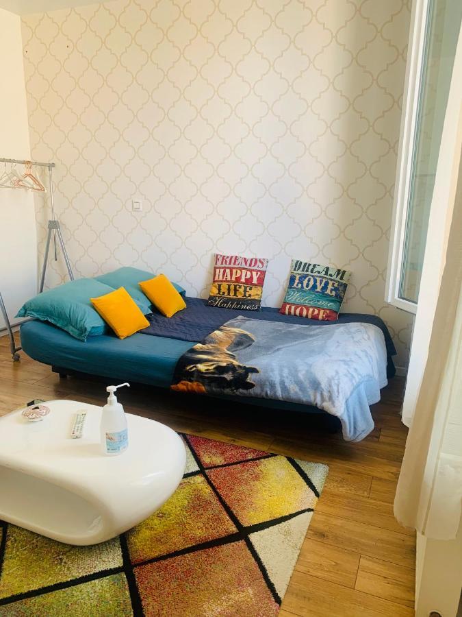 Chambre cocooning chez l'habitant Villeneuve-le-Roi Esterno foto