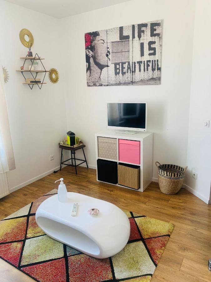Chambre cocooning chez l'habitant Villeneuve-le-Roi Esterno foto